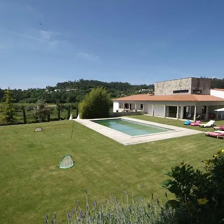 241 Villa Ponte de Lima